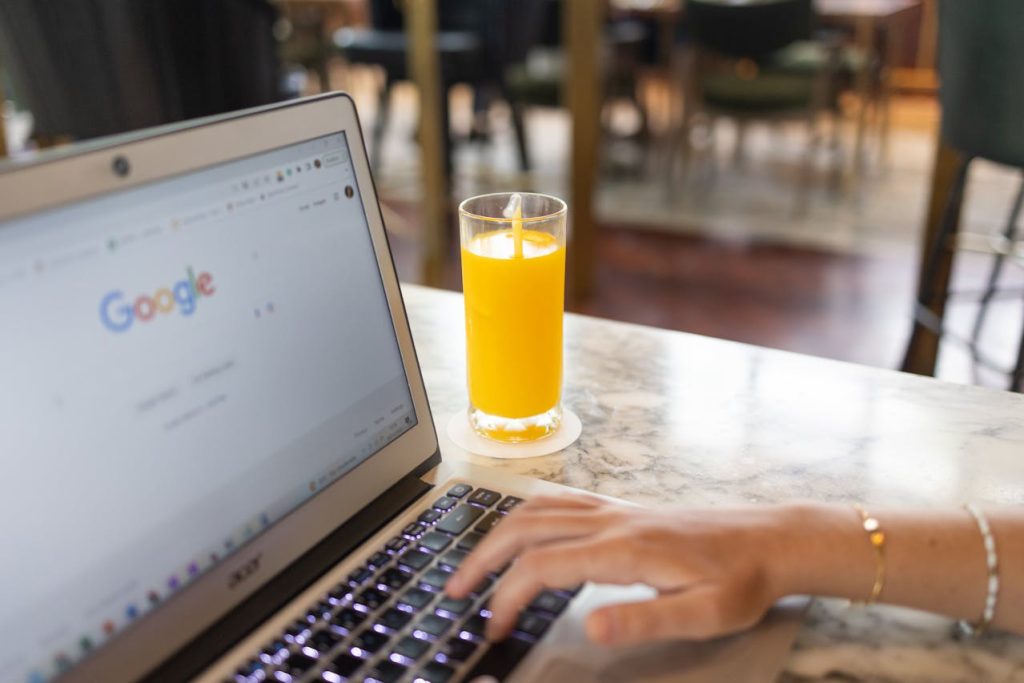 Comprendre ce que signifie réellement “intelligence artificielle et SEO”